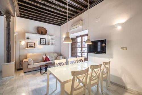 BnS Dauro Suites - image 12