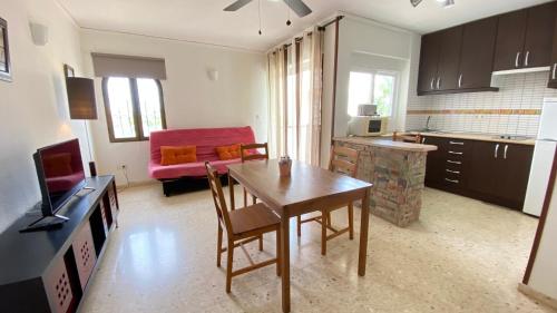 One-Bedroom Apartment image 7