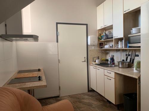 Rotermanni Hostel near harbor 4 floor, Tallin (foto 4)