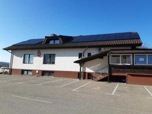 外部景觀, Gostišče pri Rudiju (Gostisce pri Rudiju) in 馬里博爾