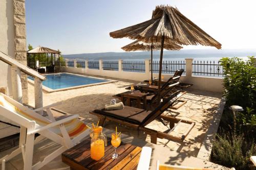 Holiday Home Omis - Stanici - CDM05100d-FYB