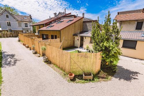 Gîtes Sérénaé avec vue sur rivière