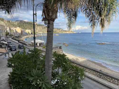 Giardini Naxos Loft chambre d'hôte Mazzaro