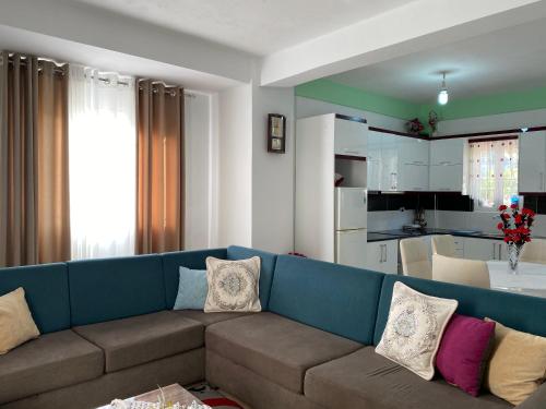 Apartment Krenar Voda - image 11