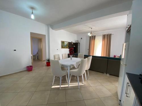 Apartment Krenar Voda - image 7