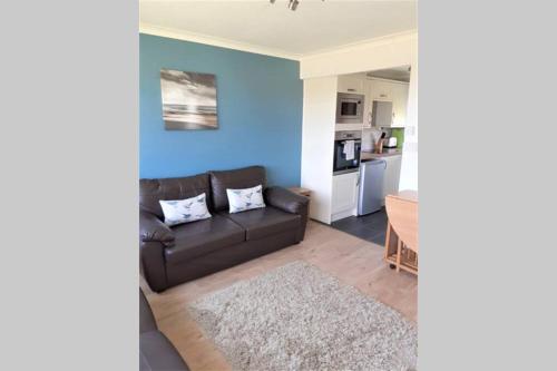 Beach Haven on quiet site nr Gt Yarmouth & Broads