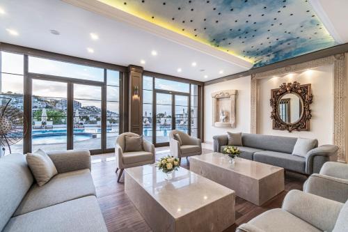 Pub, Elementa Boutique Hotel in Yalikavak