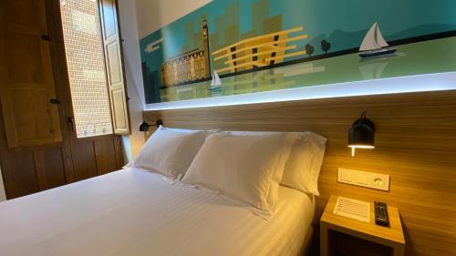 Original Domino House - main image