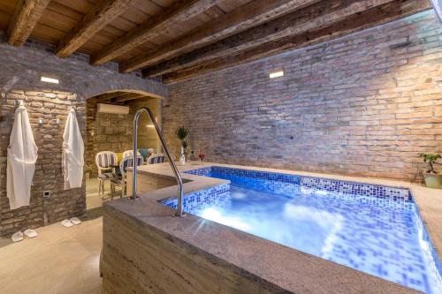 ROYAL SPA-LATUM APARTMENT, Split (foto 9)
