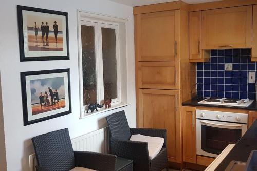 dapur, Cosy Townhouse on The Hill in Ireland in Banagher
