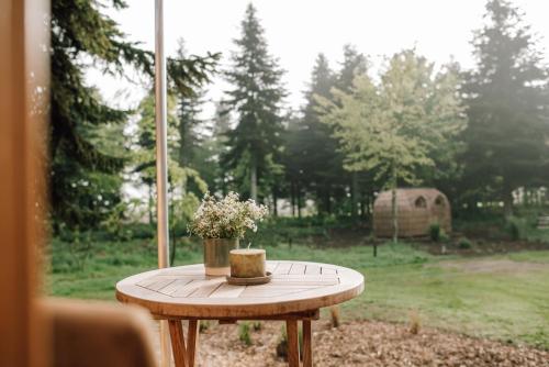 Tiny House, Kleinod im Grünen