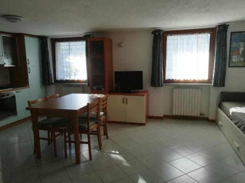 Konyha, Appartamento con vista chez Mary in Roisan