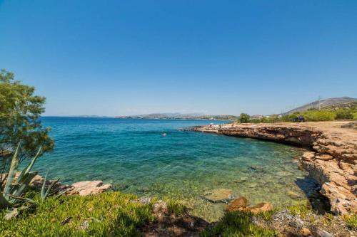 ATHENS BOHEME BEACHFRONT VILLA