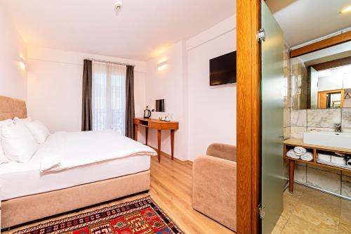 ネダ ホテル イスタンブール