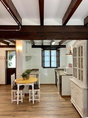  Apartamentos Río Cubo in Cosgaya
