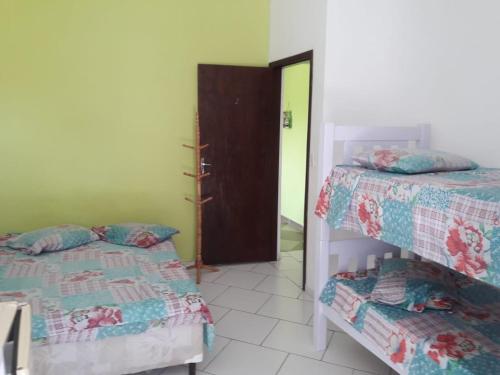 Quadruple Room with Private Bathroom image 3