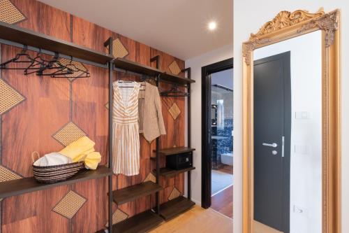 Superior Double Room with Lake View image 9