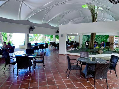 rand, Beautiful Beach Stay, Golf view Suite at Coronado in Playa Coronado