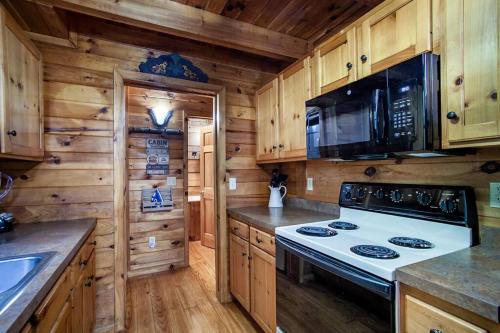 Cabin in the Woods with Hot Tub detail
