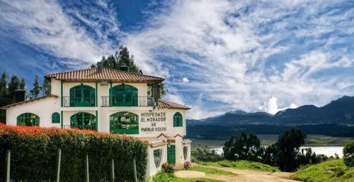 . Hospedaje Mirador de Pueblo viejo