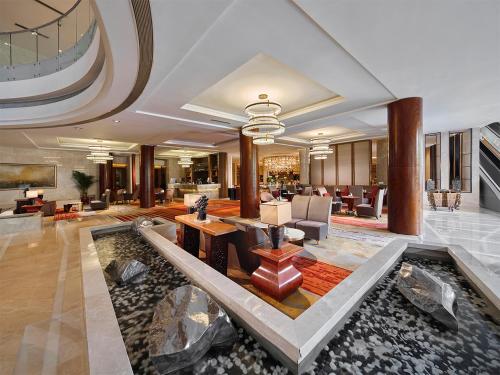 Bar/lounge, Gehua New Century Hotel in Madian & Anzhen