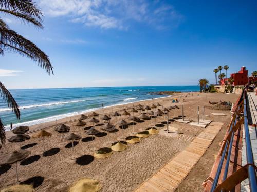 Scenic Apartment in Benalmadena with Jacuzzi, Fitness Room