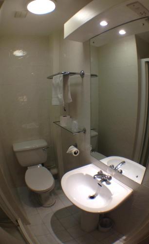 Columbus Hotel - image 7