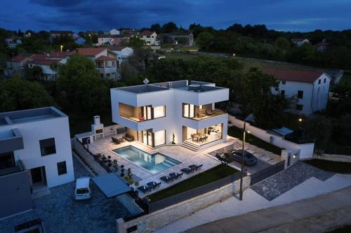 Villa Nalani - Location, gîte - Rakalj