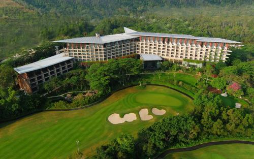 . Shenzhen Castle Hotel