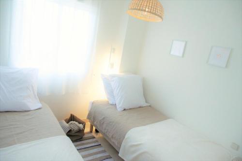 Cala del Sol - NEW! Amazing Views Sea and Golf course, Palm trees garden, 2 Swimming Pools, Parking