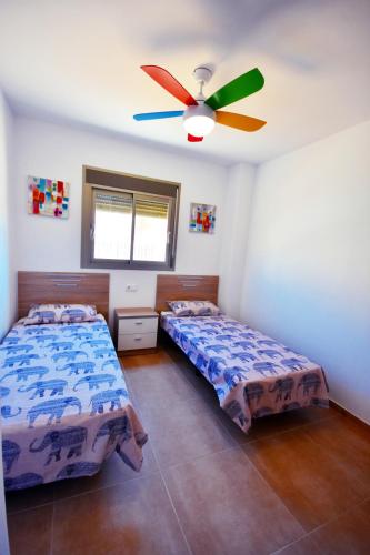 HE Villamartin Gardens - image 13