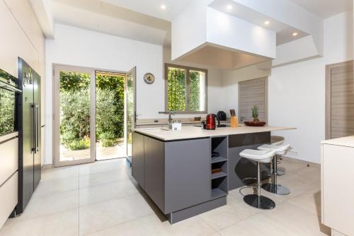 Villa de luxe vue mer Cap d'Antibes