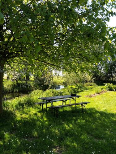 B and Be Happy Friesland B and Be Happy Friesland