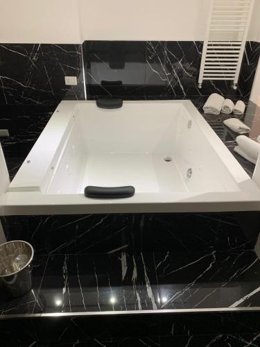 CS LUXURY HOUSE