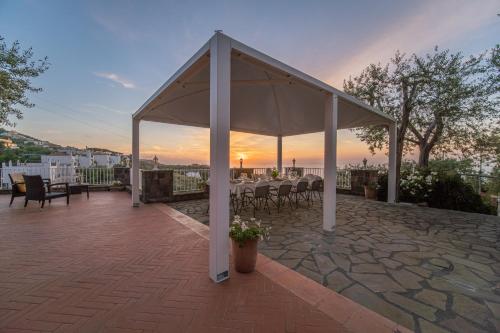 Villa Carolina Sorrento with sea view Jacuzzi and Pool Sorrento