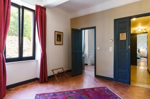 Logement Onze Chambres & Gîtes – Raissac-d'Aude, NY
