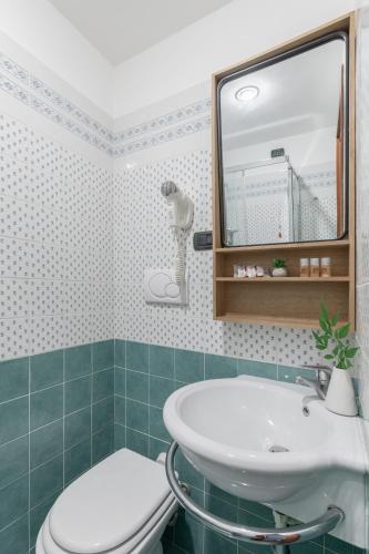 Residenza Vaticana - image 13