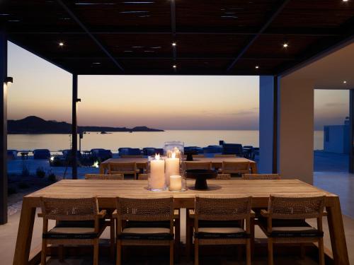 Domes White Coast Milos, Adults Only - Small Luxury Hotels of the World