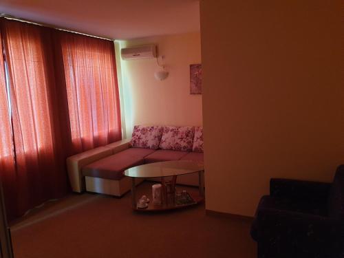 Family Hotel Diana - main image
