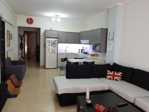  Kelly's home sweet home in Thessaloniki