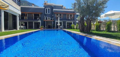 Nur Suites & Hotels Room Type - Apartment with Pool View 