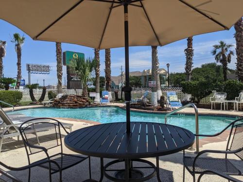 Quality Inn & Suites Seabrook- NASA- Kemah