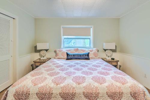 Charming Homosassa House with Kayaks and Canal! - image 8