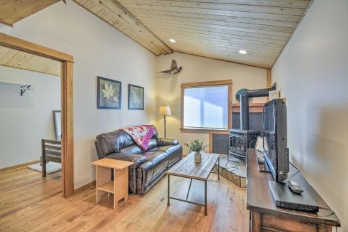 Sequim Condo Olympic Discovery Trail Access!