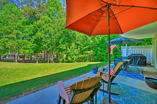 Henrico Hideaway with Lake Access and Boat Slip! in 史東尼溪