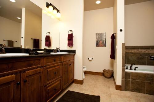 Crimson Cliffs - Unit 5 - image 9
