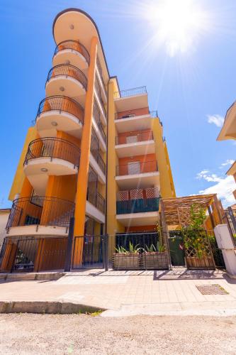  Residence Palazzo Sayonara in Tortoreto Lido