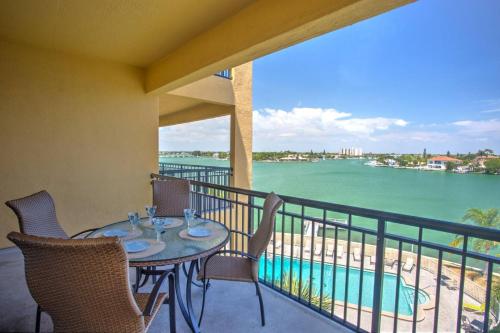 309 - Palms of Treasure Island - image 9