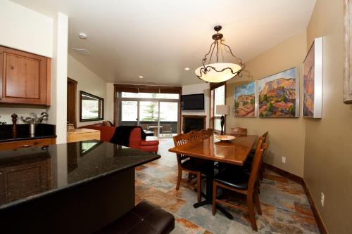 Peregrine Point 107 in Durango Mountain Resort, USA
