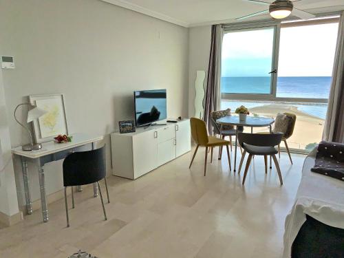 POSTIGUET BEACH - image 4